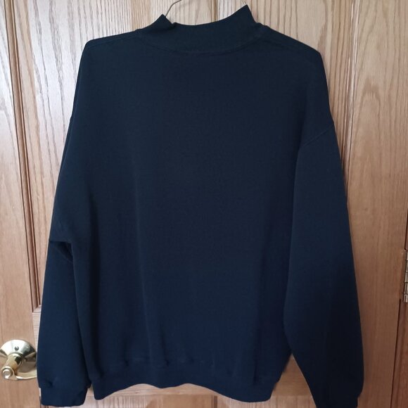 Womens M Black Swearshirt With Rollerblader Embroidery - Picture 6 of 10